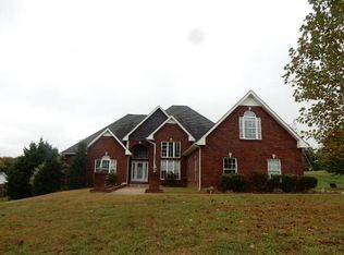 351 Ussery Rd, Clarksville, TN 37043