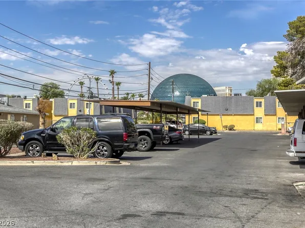 585 S Royal Crest Cir Unit 20, Las Vegas, NV 89169