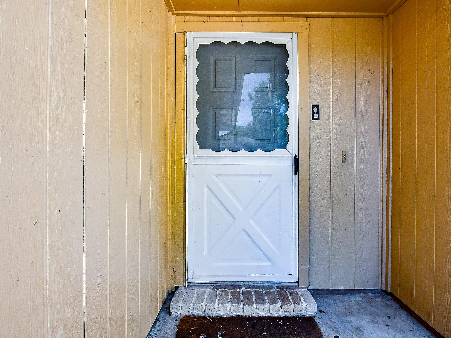 3 bed, 2.0 bath, 1545 sqft, $1,895 — Photo 4