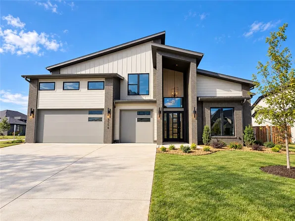 4312 S 87th St, Bentonville, AR 72713