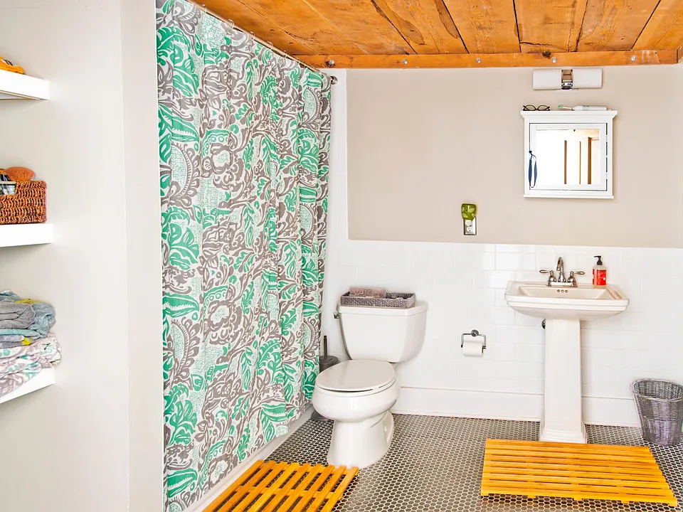 Large bathroom.