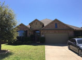 970 Wooded Creek Dr, Cedar Hill, TX 75104
