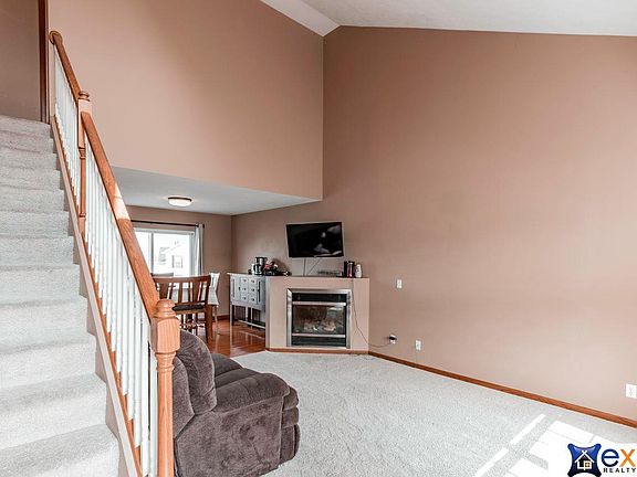 2nd image of 7932 S 157th Ave