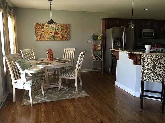 5th image of 3505 Stone Briar St