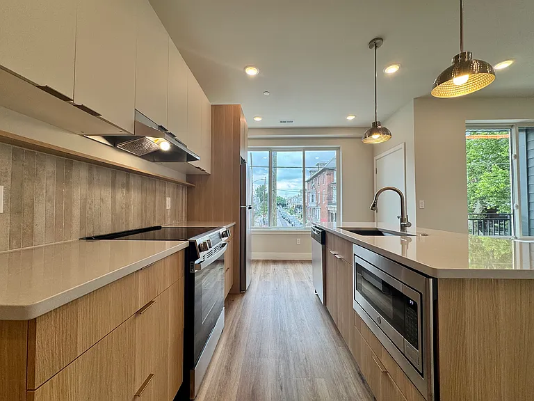 5222-24 Chester Ave #4 — Photo 13