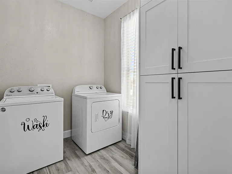 303 Quail Hollow Dr — Photo 12
