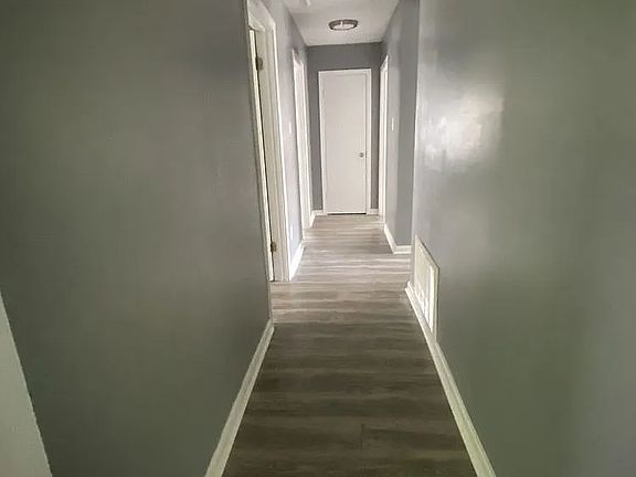 5th image of 4811 Kent Ave