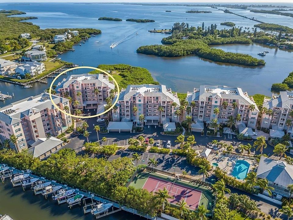 1st image of 13413 Gasparilla Rd Unit 304