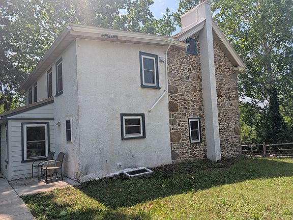 5th image of 1709 Pughtown Rd