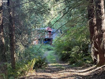 99899 S Bank Chetco Rd, Brookings, OR, 97415