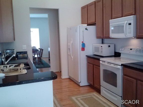 5th image of 37436 Alcove Ct