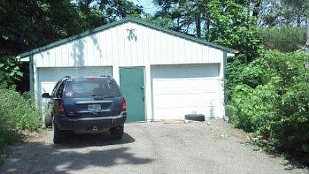 2nd image of 5 Morgan St