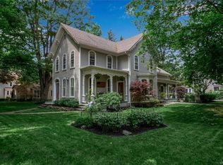 450 Oakwood Ave, East Aurora, NY 14052