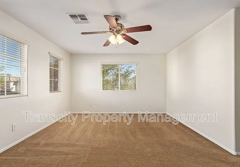 10221 E Isleta Ave — Photo 7
