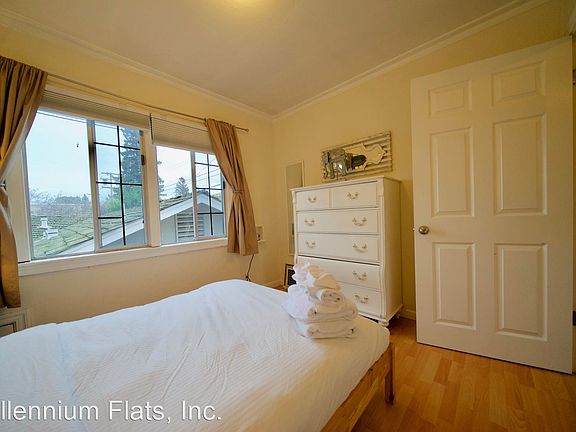 4th image of 40 Arch St #42E