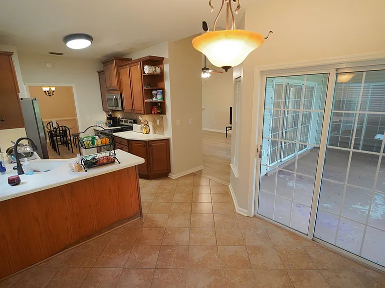 5370 Appledore Ln — Photo 7