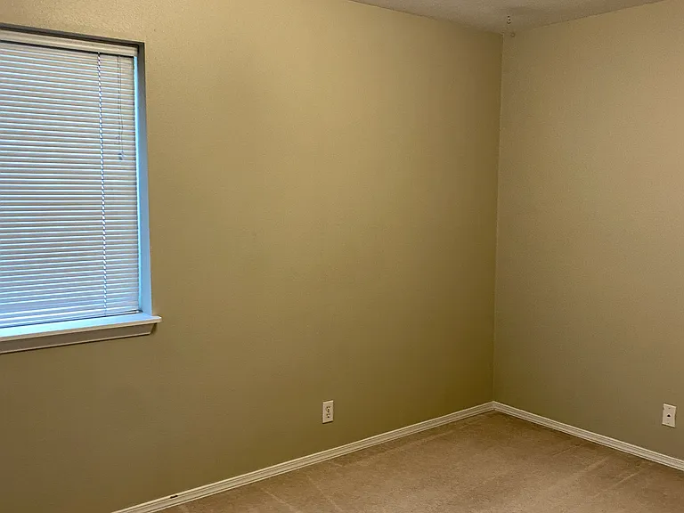2125 NW Deschutes Pl #A — Photo 12