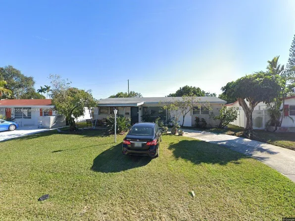 641 SW 4th Ct, Hallandale Beach, FL 33009