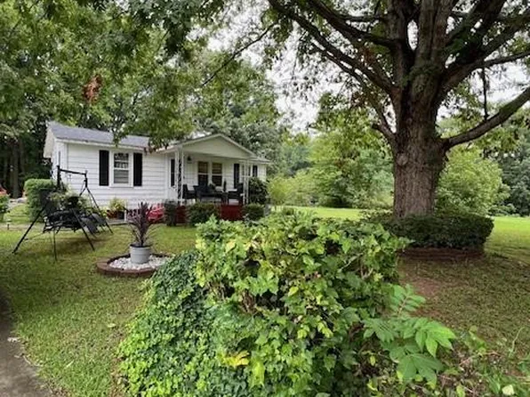 392 W Shiloh Unity Rd, Lancaster, SC 29720