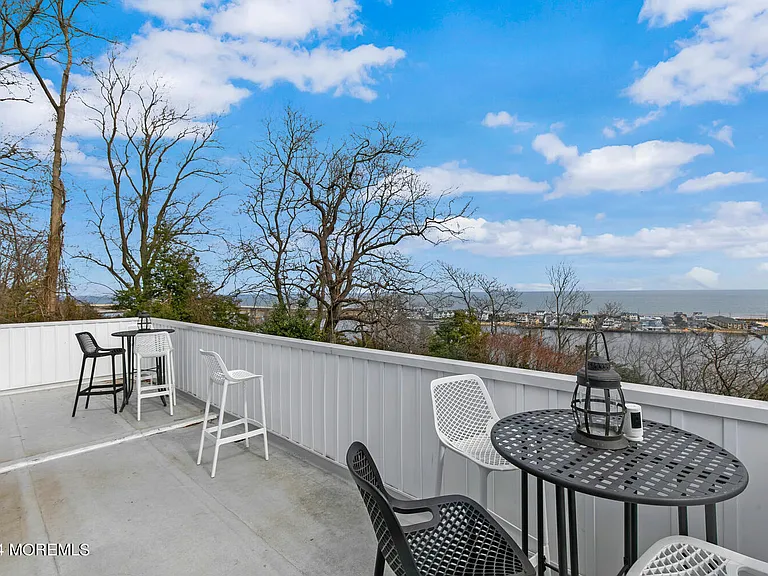 157 Portland Rd — Photo 49