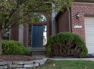 7827 Turrillium Ln, Waterford, MI 48327
