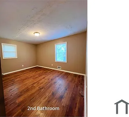 2670 Brown St NW #B — Photo 8