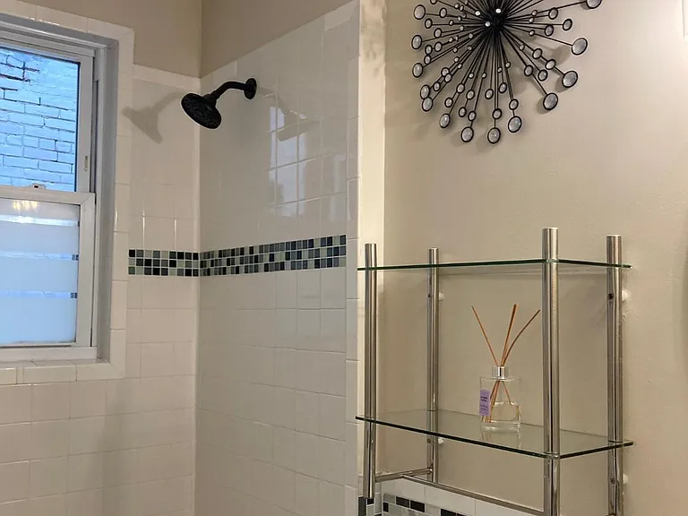3027 Shannon Dr — Photo 30