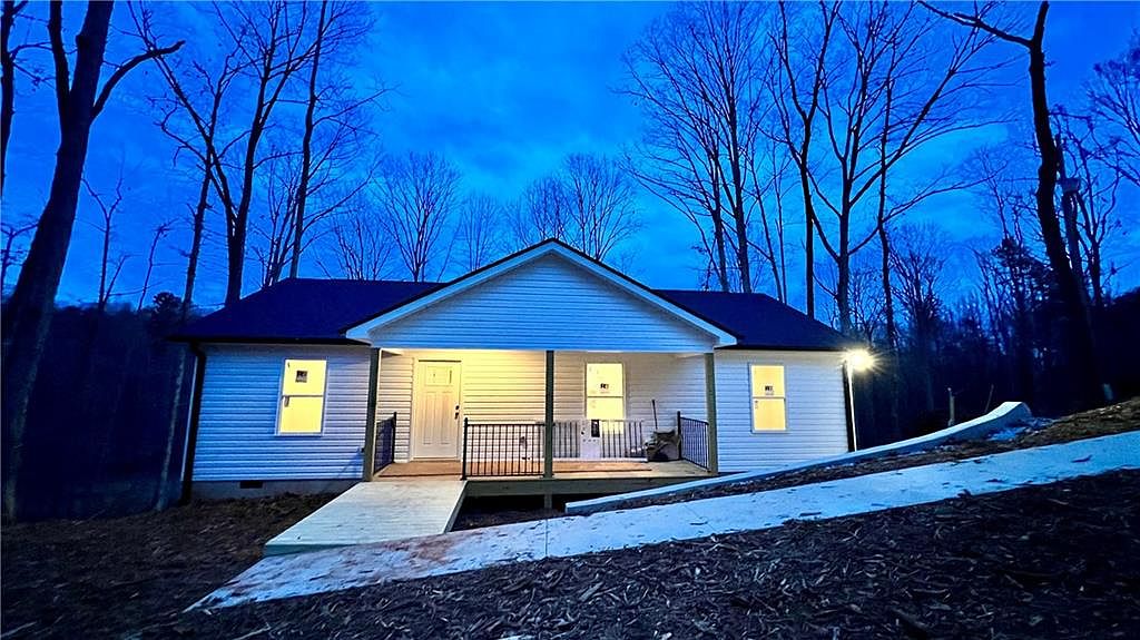 111 Ledbetter Ln, Walhalla, SC 29691 MLS 20269959 Zillow