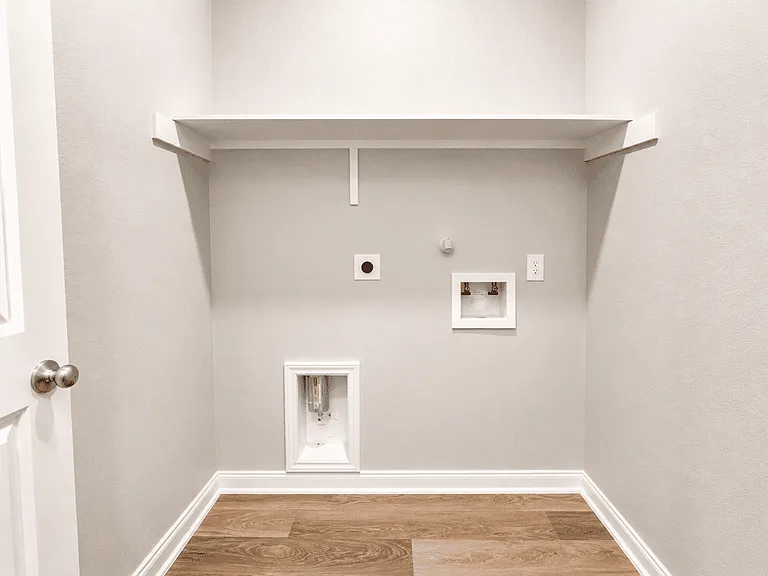 7204 Magnolia Crk #101 — Photo 12