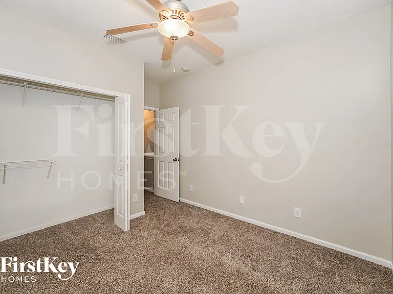4365 Millicent Cir — Photo 10