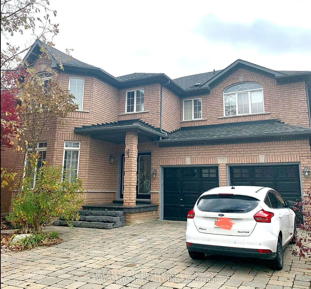 3 bed, $750 — Photo 1