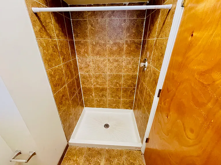 713 S Aberdeen St #3R — Photo 8