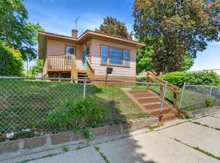 981 Seminary Ave, Saint Paul, MN 55104