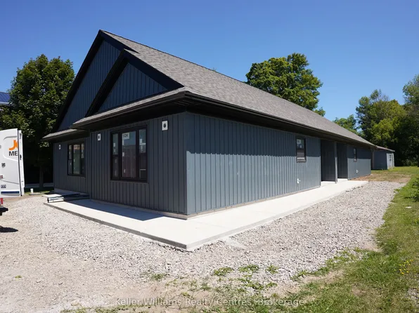 665 Watson St, South Bruce Peninsula, ON N0H 2T0