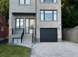 57 Phillip Ave, Toronto, ON M1N3R1
