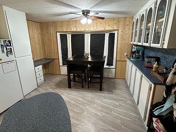3rd image of 106 1st Ave SW #68