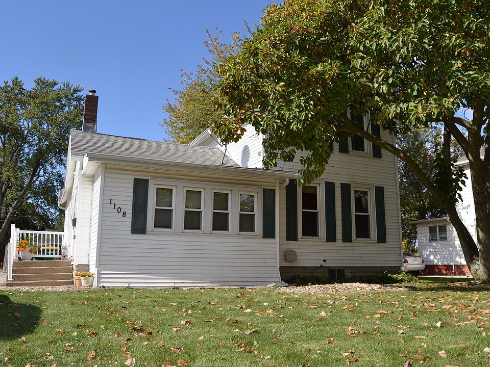 1st image of 1108 S Park St