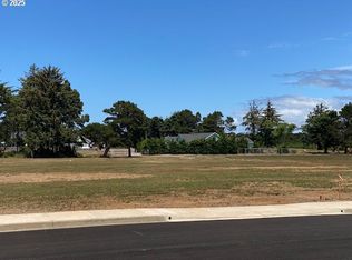 Shearwater Cir #4, Bandon, OR 97411