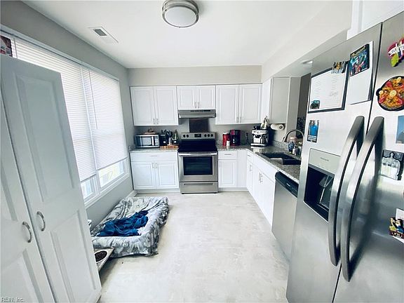 4th image of 5213 Johnstown Ln