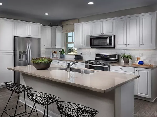 907 Slate St, San Marcos, CA 92078