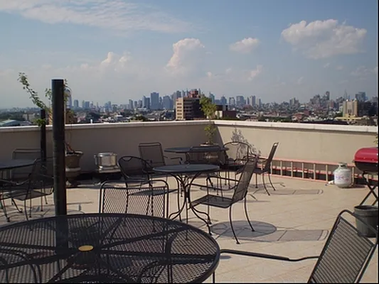 Rented by Urban Realty NYC | media 11