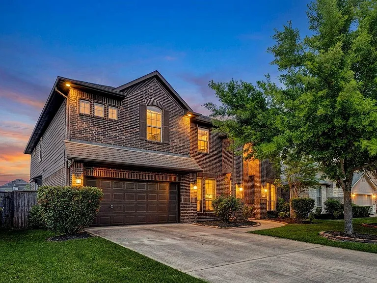 27810 Yorkshire Brook Ln — Photo 1