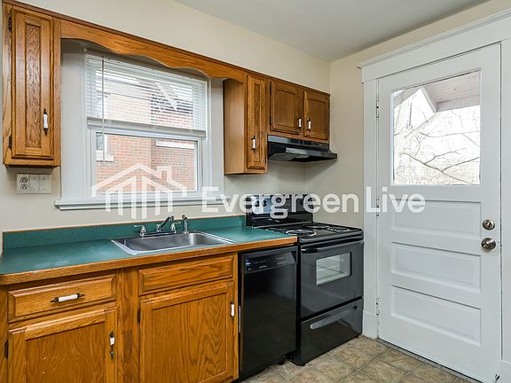 5th image of 3454 Mayfair Ave