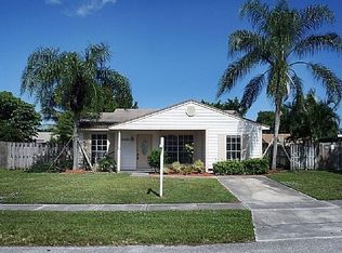 10639 Misty Ln, Royal Palm Beach, FL 33411