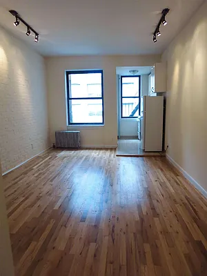 Rented by City & Suburban | media 2