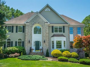 41 Bedminster Rd, Randolph, NJ 07869