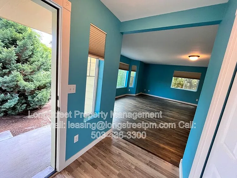 4833 NE 18th Ave — Photo 9