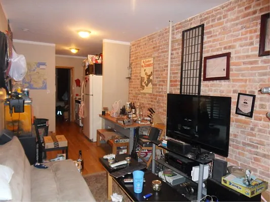 Rented by Sunrise Real Estate | media 31