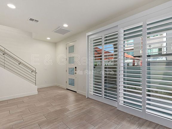 5th image of 4444 N 25th St Unit 28
