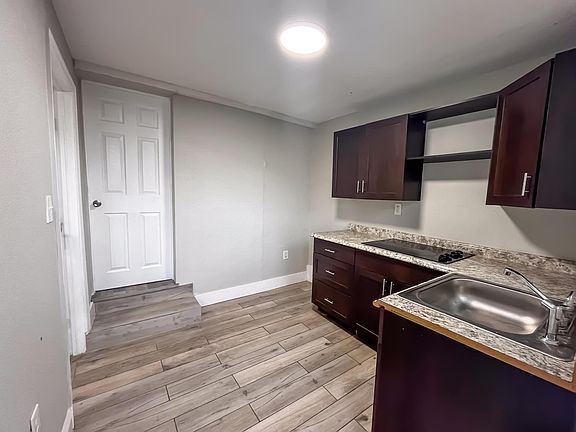 3rd image of 2680 NE 16th Ave #2